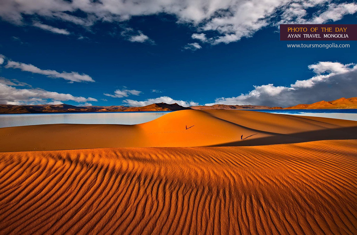 Day-Photos-Mongolia-Ulaagchnii-Khar-Lake