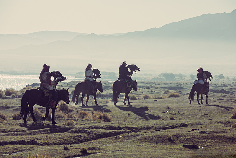 eagle_hunters