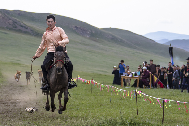 horseback archery mongolia