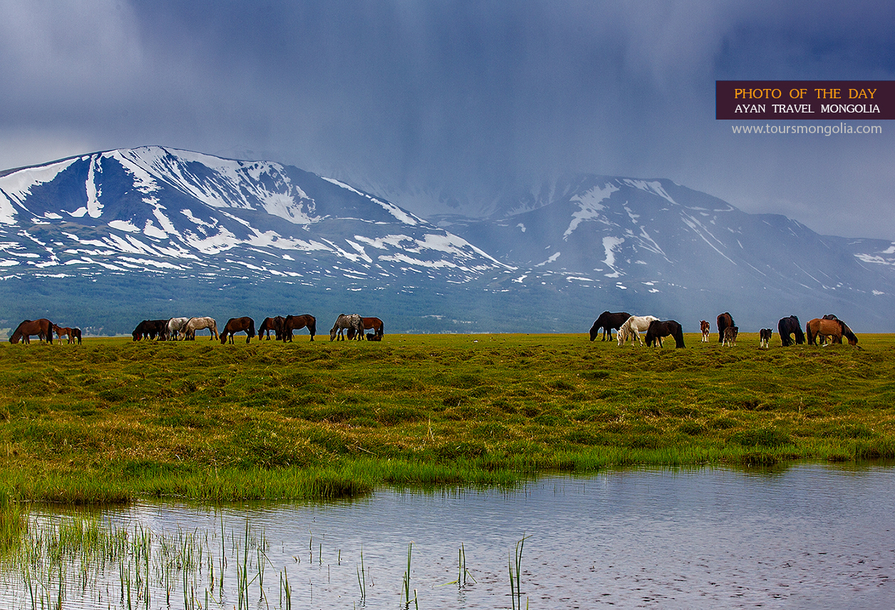 hoton-lake-photo-of-the-day